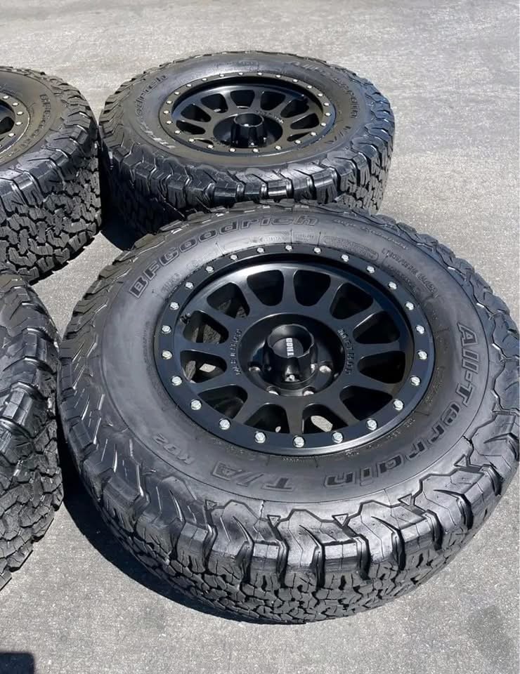 18” Method Race Wheels MR 305 on 34” All-Terrains. - Image 4