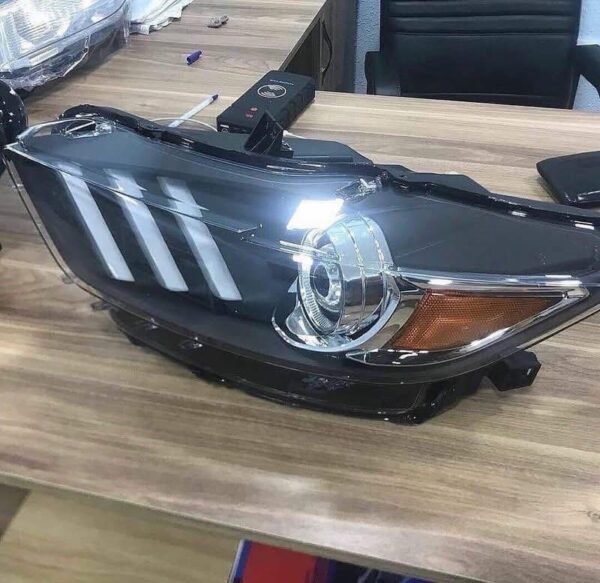 2015-2020 Ford Mustang- Driver and passenger side HID/Xenon Headlight, with bulb(s) - Image 3
