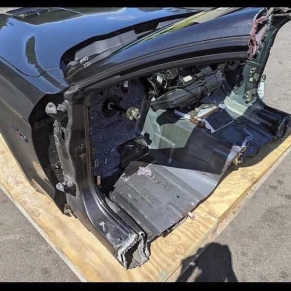 Ford Mustang front clip cut! SOLD WHOLE ONLY!!! - Image 8