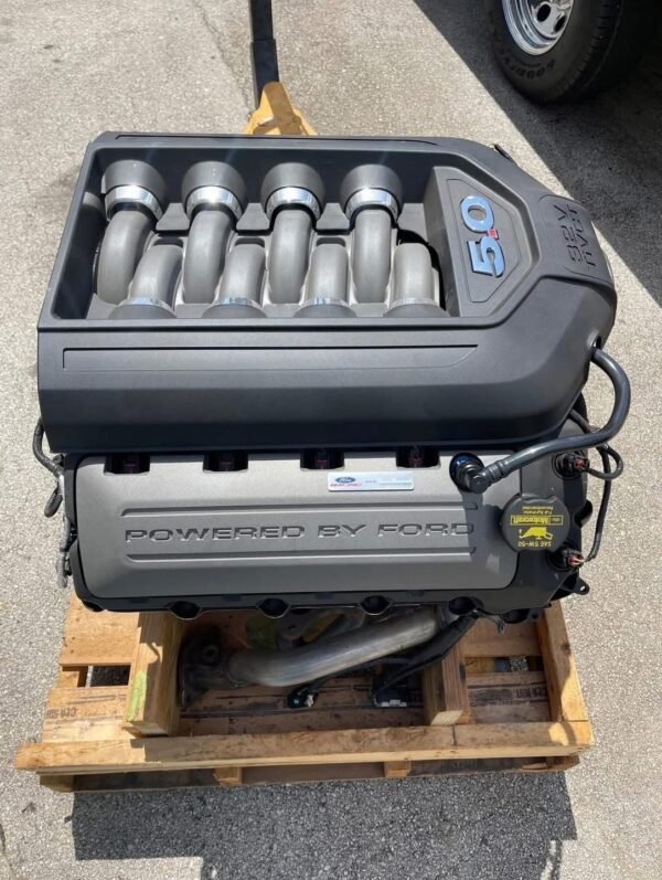 Ford Racing 5.0 Aluminator Crate Engine. NEW In the crate! - Image 3