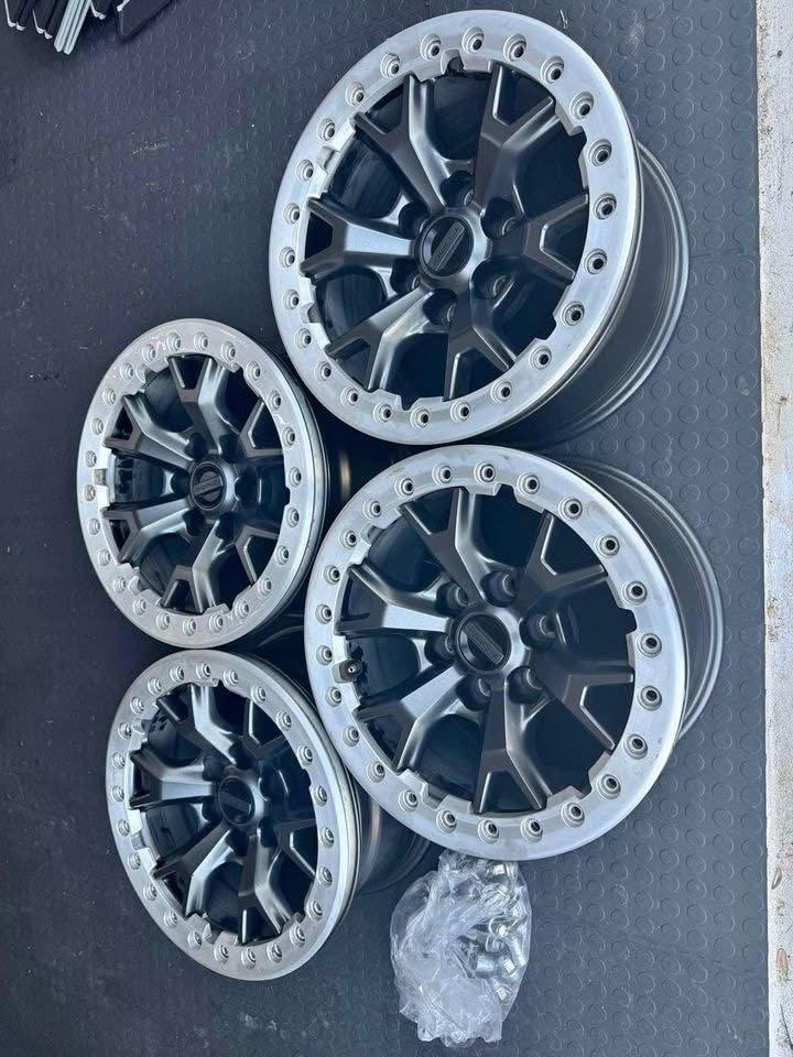 Ford Raptor R F150 beadlock wheels - Image 3