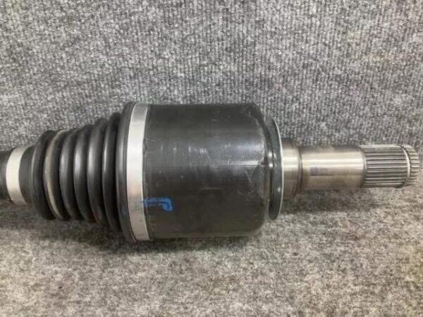 Dodge Charger SRT-8 Hellcat 6.2L Rear Axles Left/Right OEM - Image 5