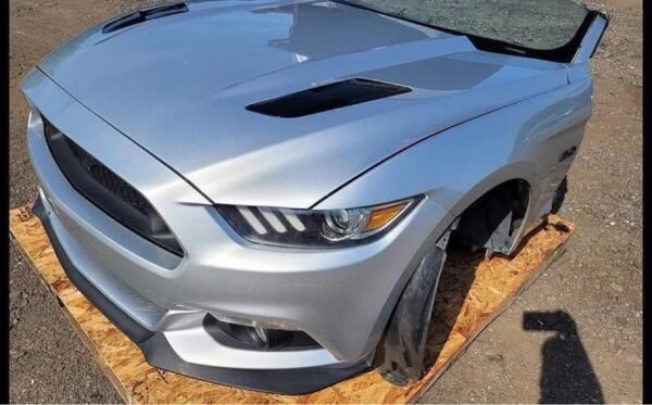 2015 Ford Mustang GT front clip cut! - Image 3