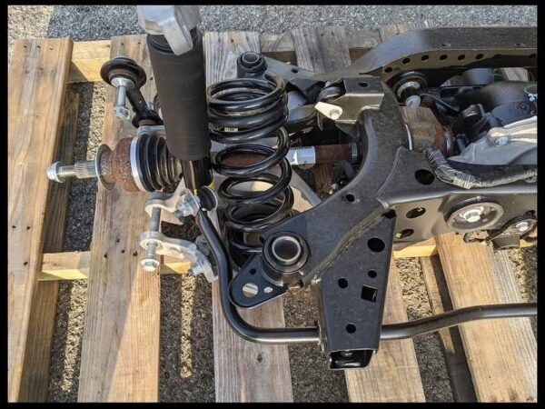 Ford Mustang Shelby Gt350 rear axle. 3.73 ratio - Torsen differential, Axle oil cooler, and HD shelby axle shafts - Image 8