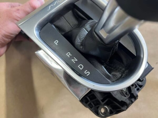 2018-2022 Ford Mustang GT 5.0 10R80 Automatic Shifter Assembly - Image 8