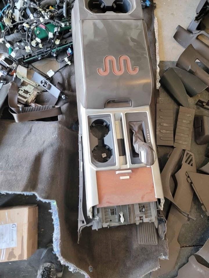 F150 King Ranch interior - Image 4