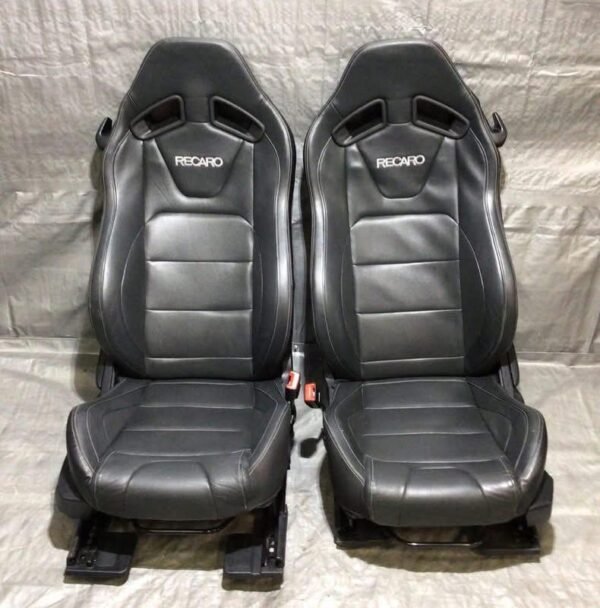 2018-2020 Ford Mustang GT S550 Black Leather Recaro Front Seats / Pair