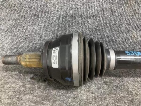 Dodge Charger SRT-8 Hellcat 6.2L Rear Axles Left/Right OEM - Image 3