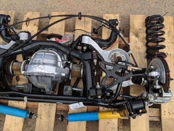 2003 2004 Ford Mustang 3.55 IRS Rear Axle 3.55 Differential SVT Cobra Terminator. - Image 9
