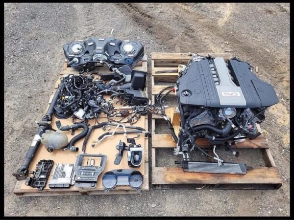 Gen 3 coyote engine kit with 10 speed auto. - Image 2