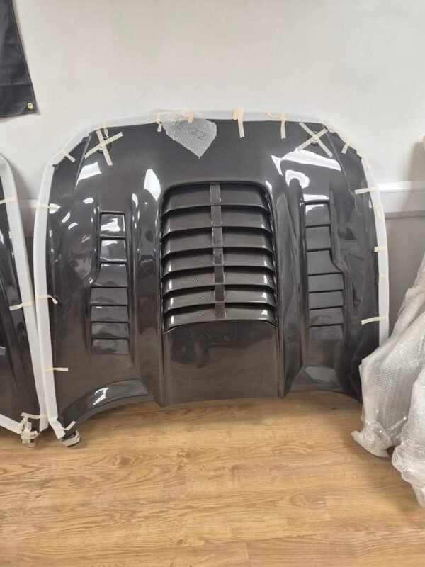 GT500 carbon fiber hood Hood vents - Image 3