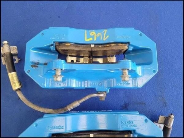 Ford Mustang GT S550 Pair Front 15in Brembo Brake Calipers - Image 12
