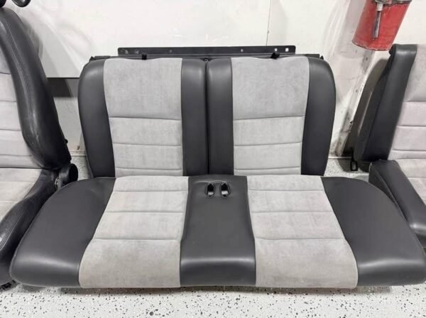 2003 2004 Mustang Terminator Cobra seats. - Image 4