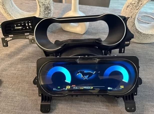 Mustang Digital Cluster Upgrade Kit Digital Dash Upgrade Kit!