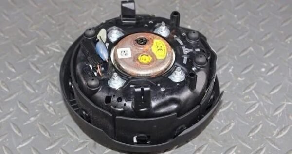 2020 Mustang Steering Wheel Airbag - Image 3