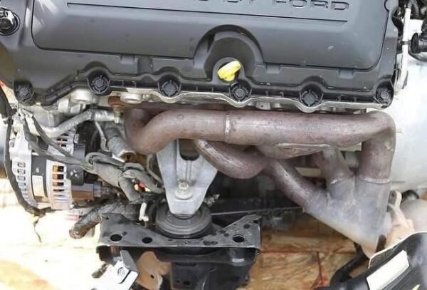Ford Mustang Shelby GT350 Voodoo complete engine and trans swap kit.  5.2L Engine 6 Speed Manual Trans  526hp GT-350 FLAT PLANE V8. - Image 7