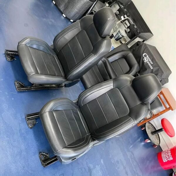 2019 Mustang leather seats - Image 4