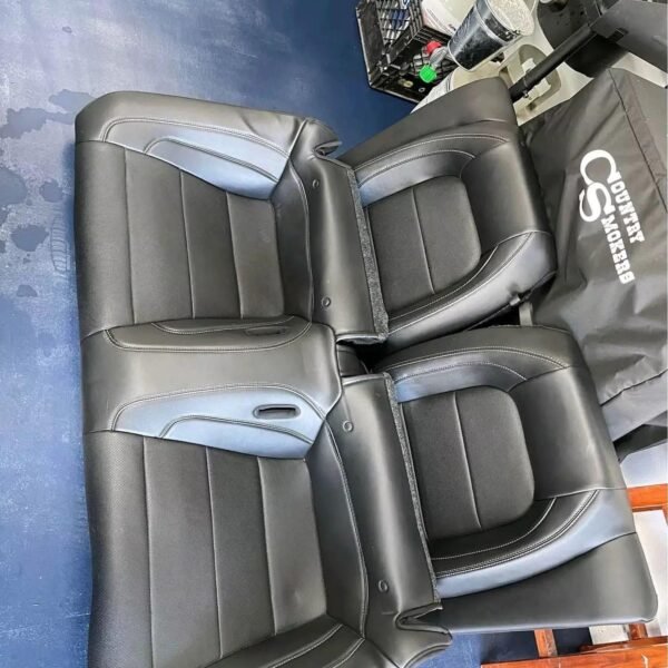 2019 Mustang leather seats - Image 5