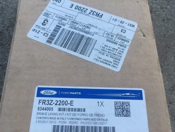 OEM GT350/R Pads - Front & Rear - Image 5