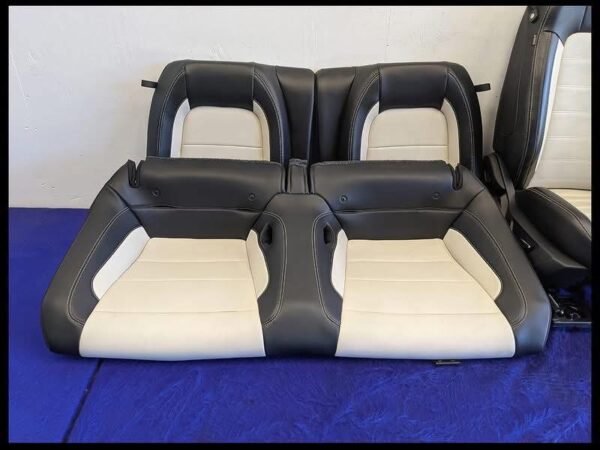50th anniversary Ford Mustang interior kit: - Image 18