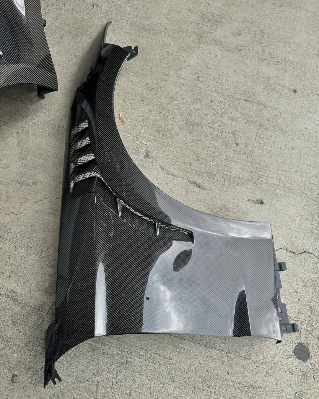 2020-2022 FORD MUSTANG SHELBY GT500 TYPE-TPF CARBON FIBER FENDERS (PAIR) MADE TO FIT 2020-2022 SHELBY GT500 - Image 5