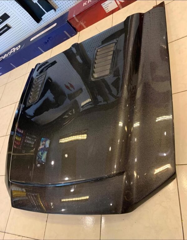 CARBON FIBER HOOD for Ford Mustang - Image 3