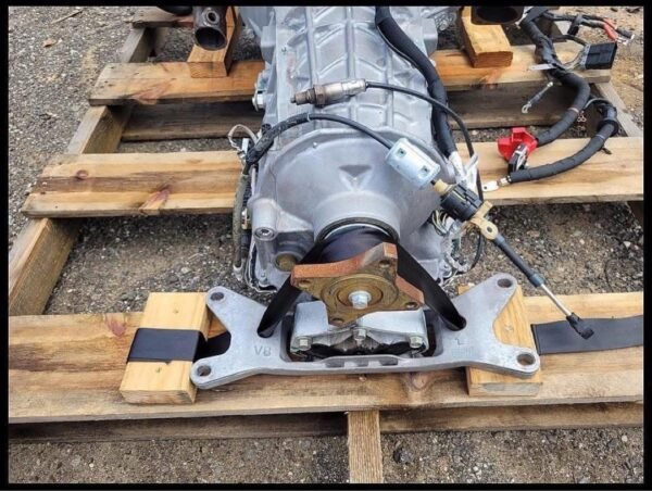 Gen 3 coyote engine kit with 10 speed auto. - Image 8