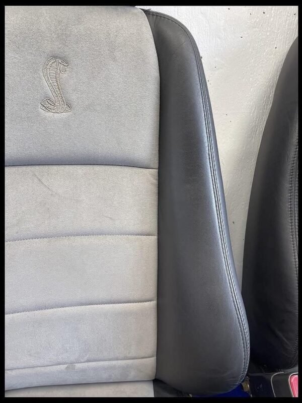 2003 Ford Mustang COBRA SVt seats - Image 10