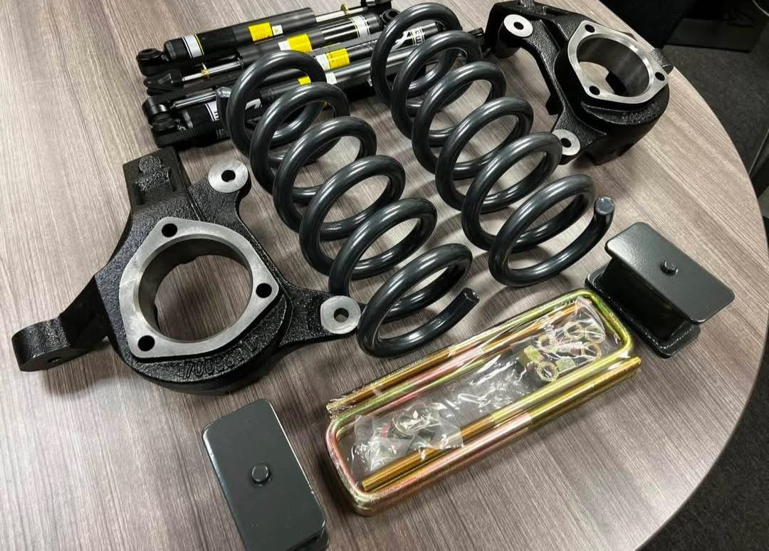 Brand New 5” Maxtrac Suspension Lift Kit” - Image 4