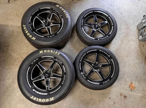 VMS racing wheel drag setup  Will fit 2005-2023 mustang, wheels are in like new .