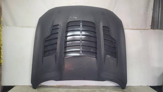 Ford Mustang GT S550 Front Hood Shell Magnetic Grey Paint J7 2741 - Image 11