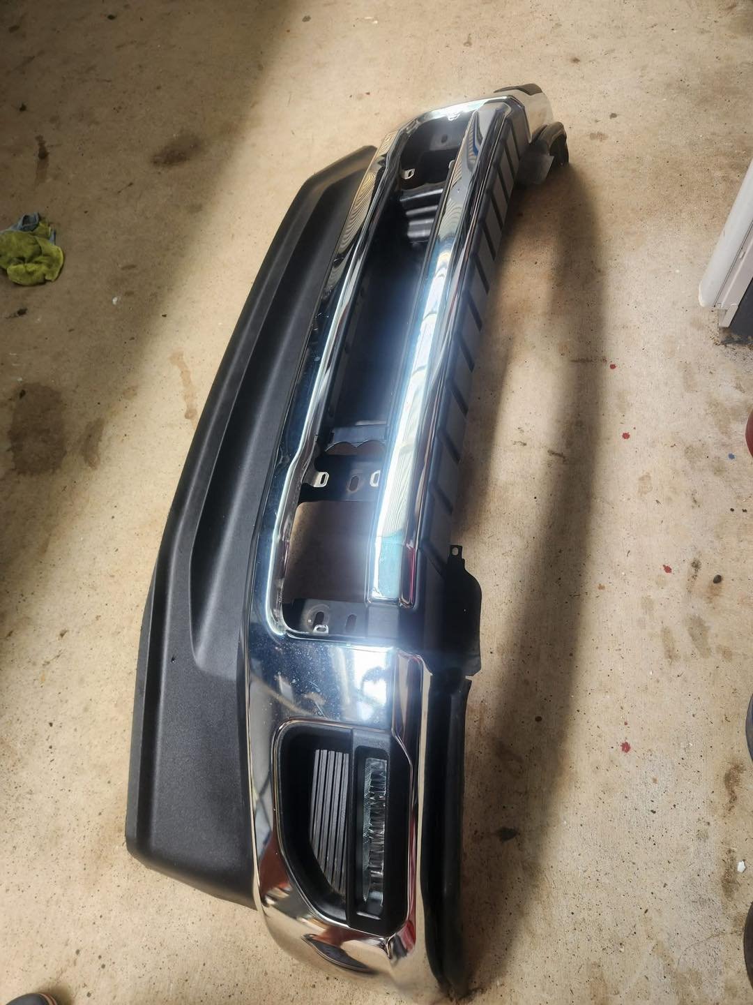Genuine OEM Ford front chrome bumper removed from a 2020 Ford F250 Super Duty.