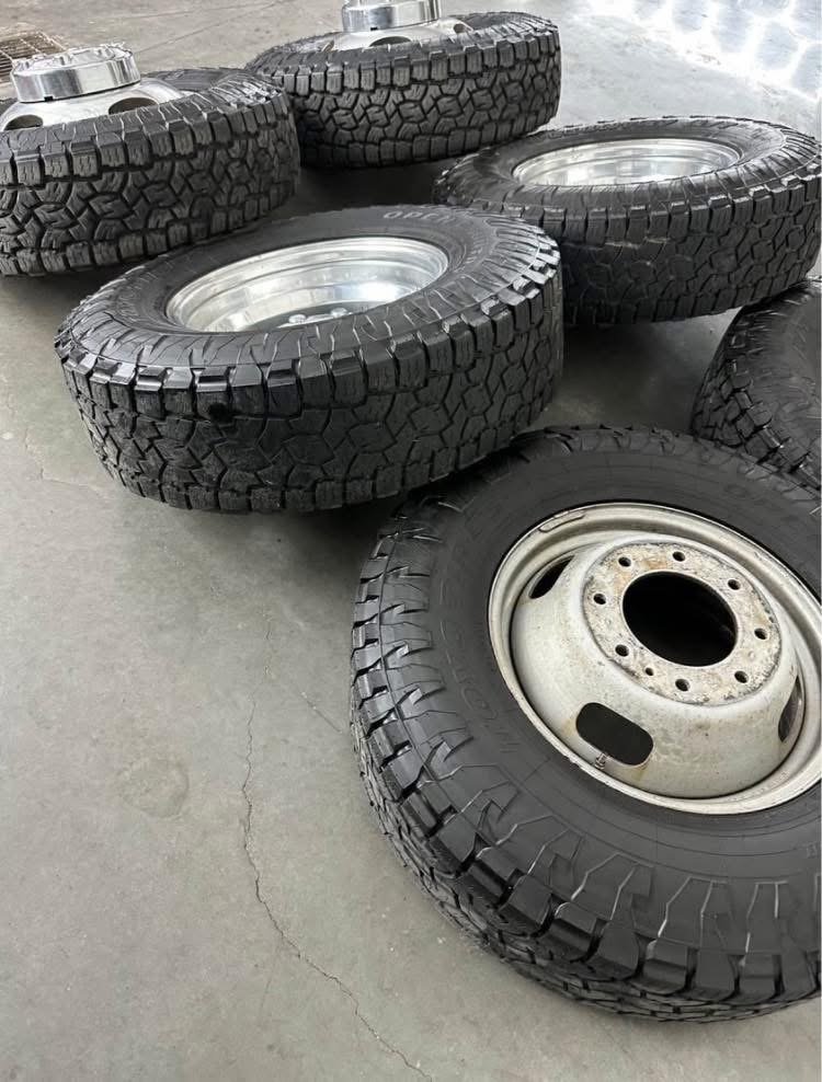 17in OEM ford f350 Dually wheels 255/60/17 Toyo open country at3 tires. - Image 2