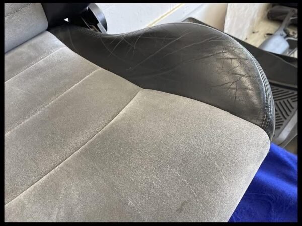 2003 Ford Mustang COBRA SVt seats - Image 23