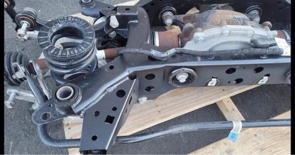 2016 Ford Mustang Shelby GT350 rear axle drop out. Torsen diff, HD shafts. - Image 7