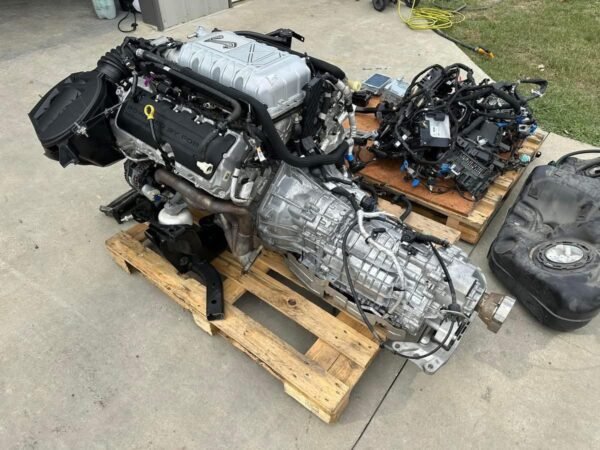 Shelby GT500 Supercharged 5.2L Predator engine & Tremec DCT 7-speed automatic transmission - Image 4