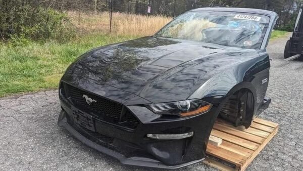 2018-23 Ford Mustang Front Clip - Image 5