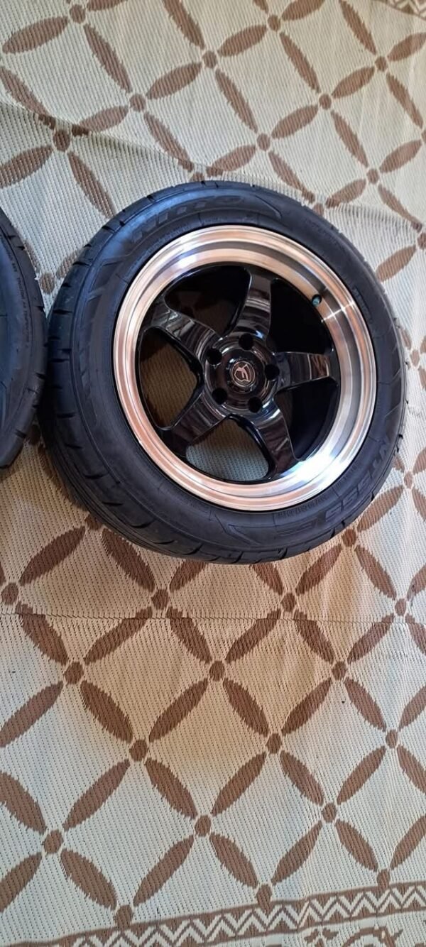 A pair of wheels Forgestar d5 17x10 Tire nitto nt555 285/40/17 - Image 6