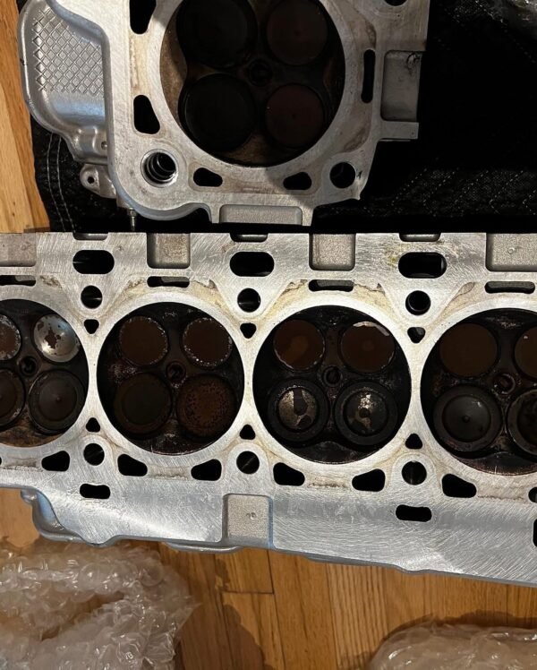 Gt350 voodoo complete cylinder head - Image 7