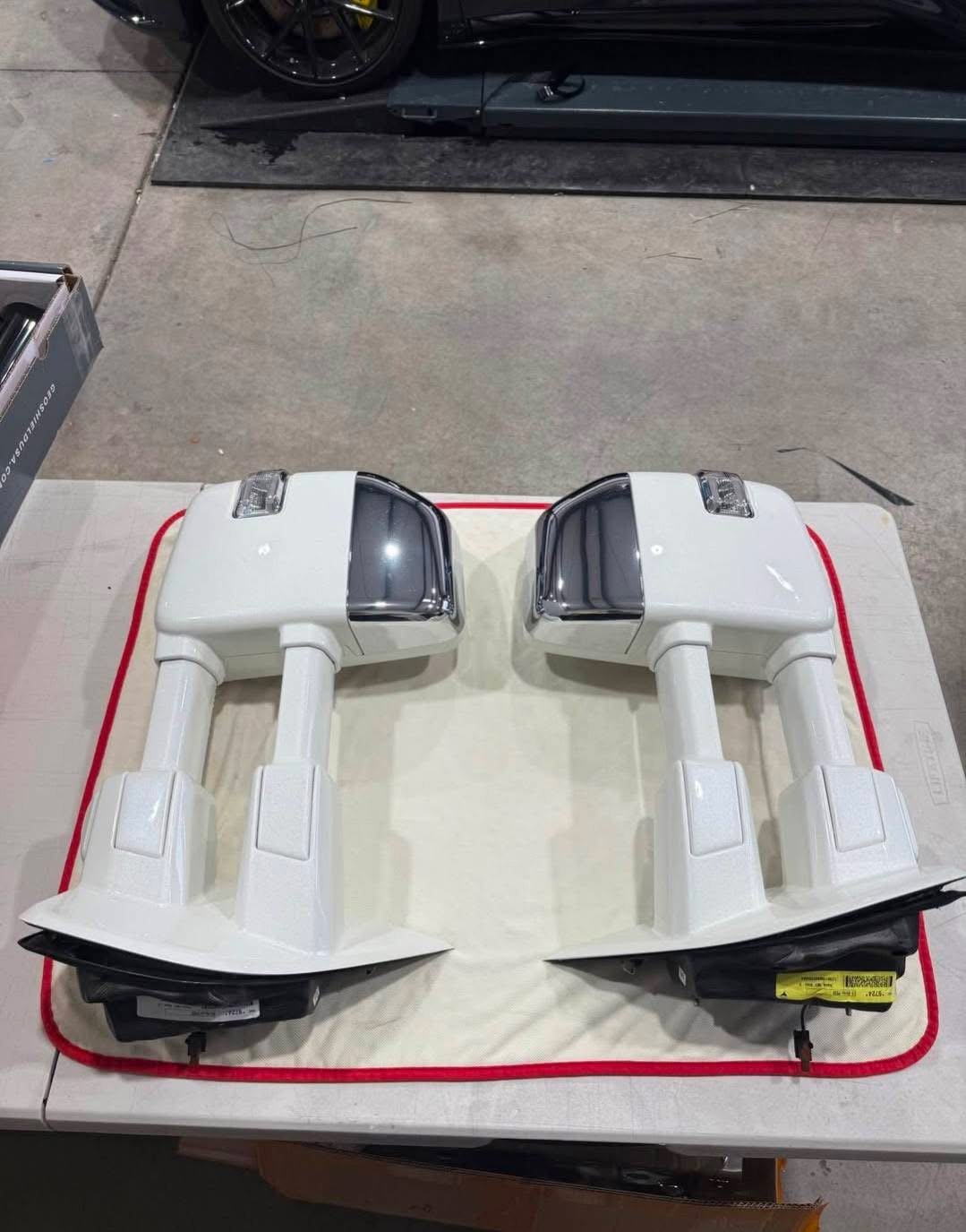 "2021 Ford F-250 King Ranch Tow Mirrors - Paint Matched, Flawless Condition"