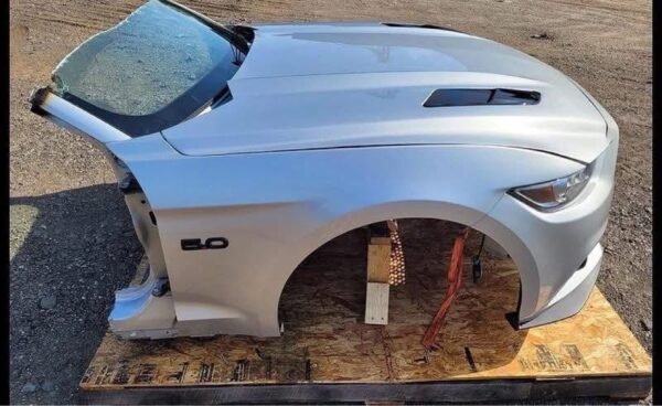 2015 Ford Mustang GT front clip cut! - Image 5