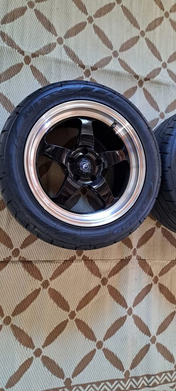 A pair of wheels Forgestar d5 17x10 Tire nitto nt555 285/40/17 - Image 7