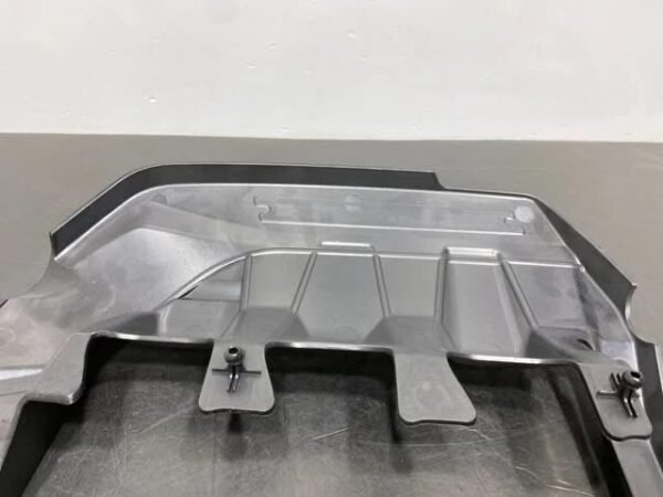 Ford Mustang Gt Oem Carbon Fiber Engine Cover Fuel Rail Cover Used - Image 6