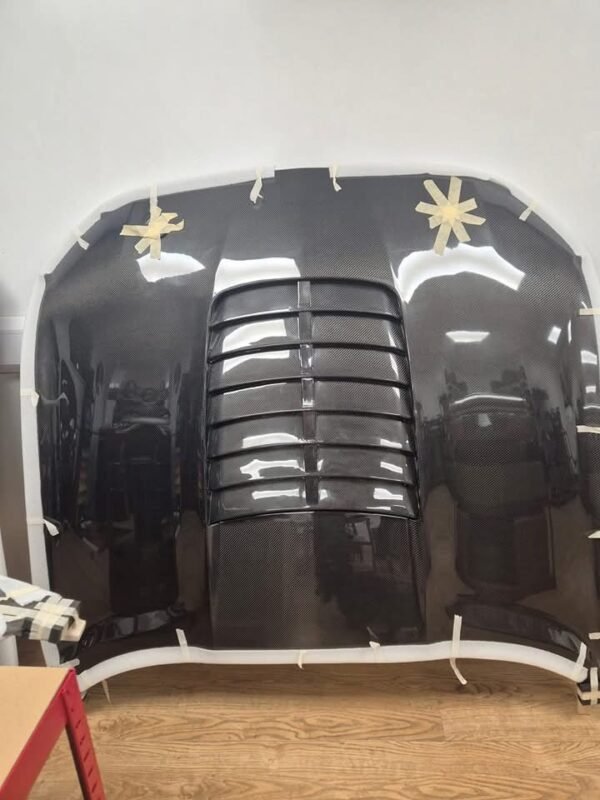 GT500 carbon fiber hood Hood vents - Image 2