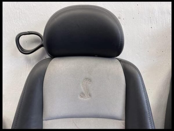 2003 Ford Mustang COBRA SVt seats - Image 9
