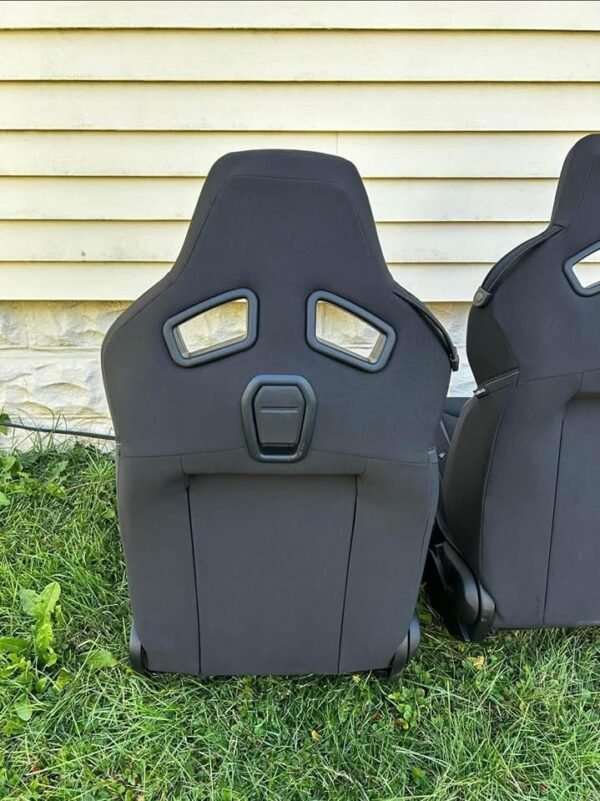 Factory 2019 GT350 Recaro Seats. - Image 9