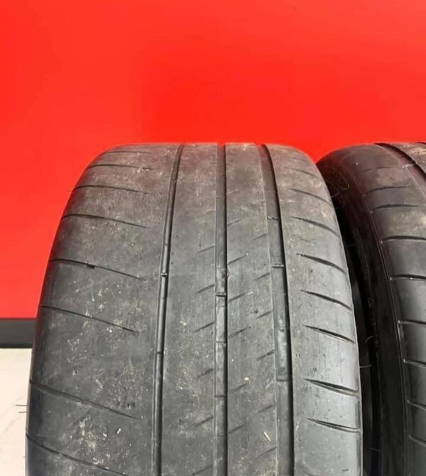 OEM GT500 Carbon Fiber Track Park wheels & Tires sensor came off 1000 Mileage 2022 GT500 - Image 11