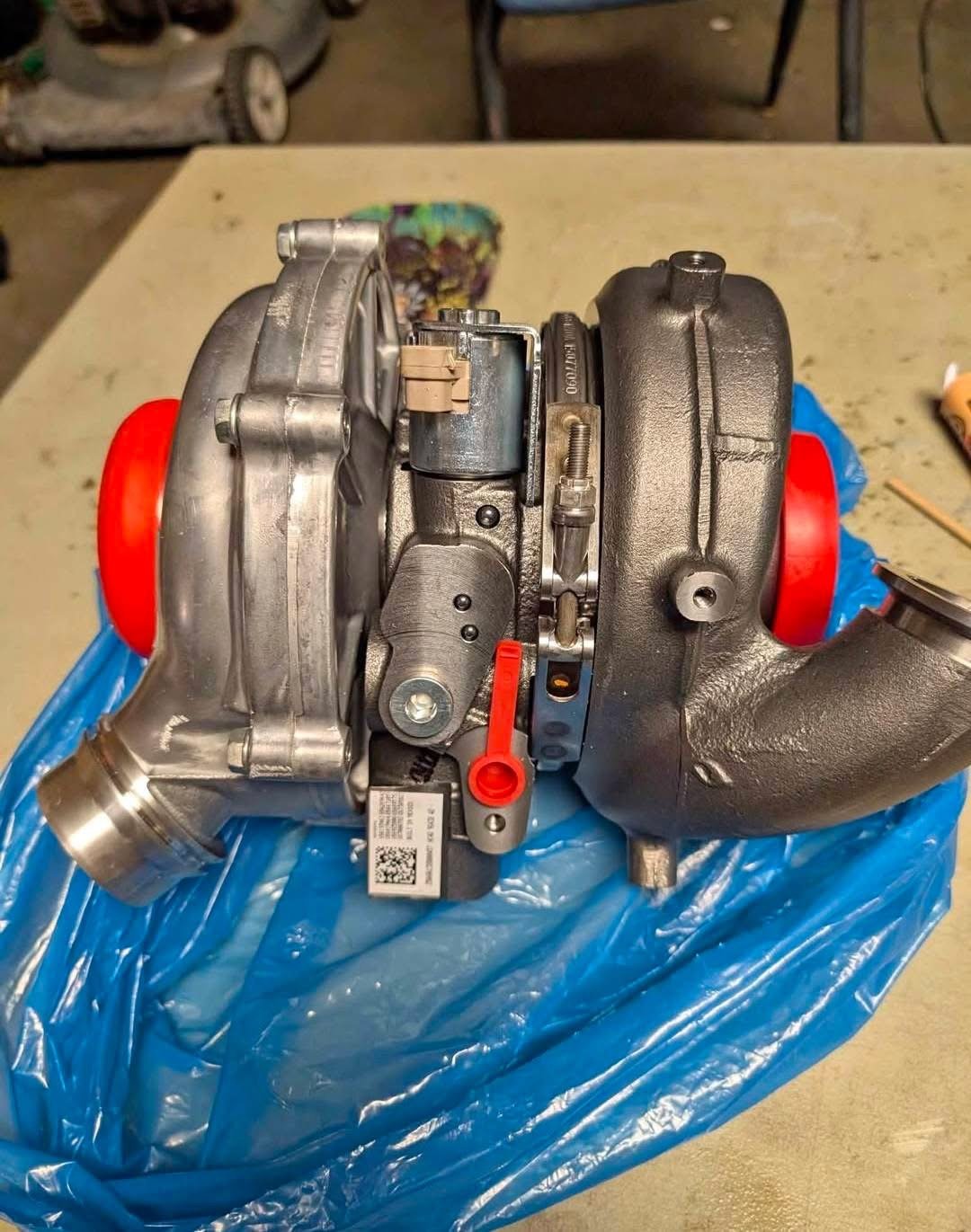 "Brand New Diesel Turbo for 2017-2025 Ford F-250/350/450 - Part # HC4Q-9G438-AD"