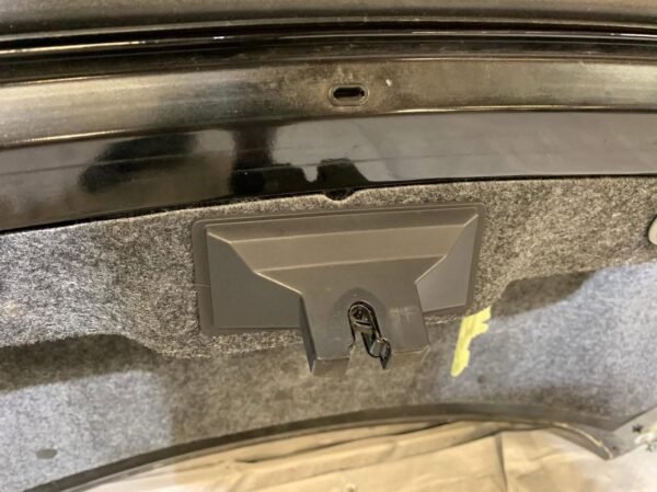 2015-2017 Ford Mustang GT S550 Coupe Trunk Lid w/ Spoiler / Black - Image 7