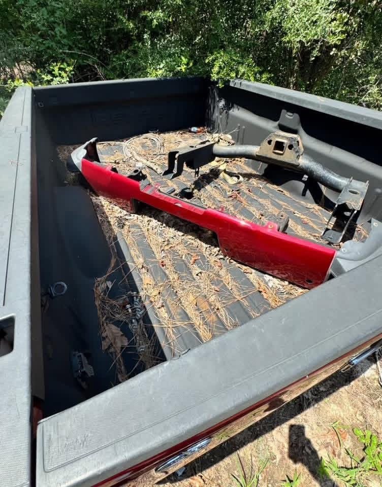 GMC 3500 Dually Bed 2015-2019 - Image 5